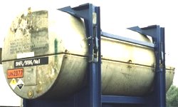 Жесткий контейнер средней грузоподъемности