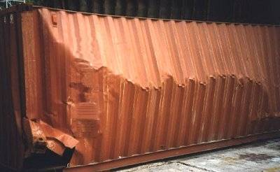 Контейнер разрушен изнутри